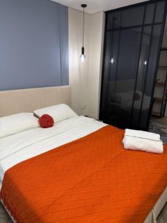 Designer apartment opposite the Airport - Zhezdi - 8