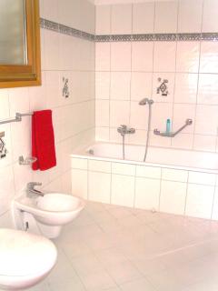 Casa Luna by HolAp SA - Cugnasco - 2