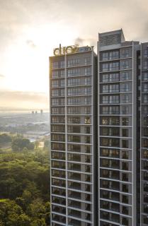 NEW Designer Condo - Panoramic Forest View - Steps To IOI City Mall - Your Best Urban Retreat - Putrajaya - 1
