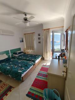 Bodrum Bosphorus Beachfront Villa for 9 people - Milas - 7