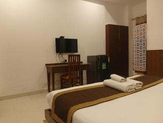 Premium Hotel Near Medicity Sector 38 - Gurgaon - 4