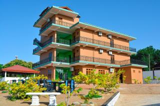 Luxury Everest Hotel - Trincomalee - 0