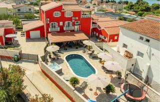 Beautiful Home In Turanj - Turanj - 0