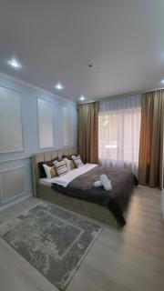 Cozy & Comfortable Place - Almaty - 9