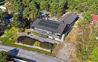 5 Bedroom Cozy Home In Resö - Resö - 1