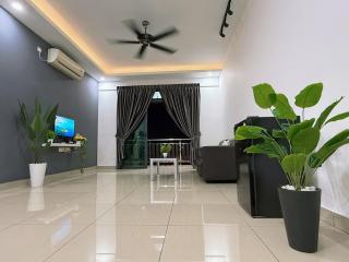 Stylish Luxury Two Bedrooms Condo 1-6pax at D Secret Garden - Johor Bahru-Mid Valley-Paradigm Mall-Dato Onn-Setia Tropika-Kempas-UTM - 6