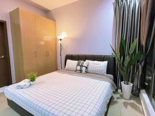 Stylish Luxury Two Bedrooms Condo 1-6pax at D Secret Garden - Johor Bahru-Mid Valley-Paradigm Mall-Dato Onn-Setia Tropika-Kempas-UTM - 8