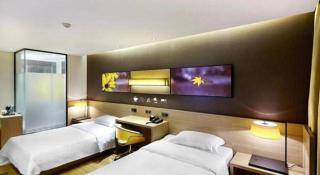 IU Hotel Chengdu Pengzhou Municipal Government Branch - Chengdu - 4