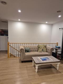 Sredna Home - Braybrook - 0