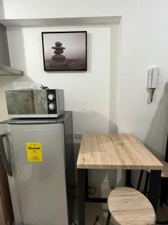 Staycation Condo - WiFi - Gym and Pool - 3 beds - Manila - 9