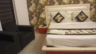 Hotel De ROYAL - New Delhi - 2