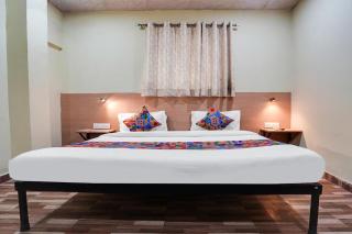Hotel Royal Near Laxmi Nagar V3S MALL - New Delhi - 2