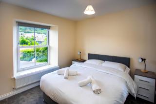 The Cresselly Inn - Mountain Ash - 7