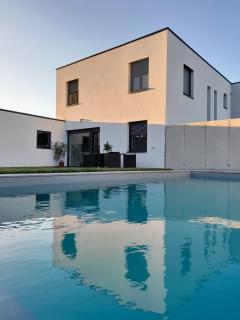 The Moment Luxury Suites - Parndorf - 0