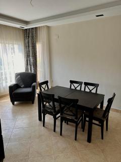 Spacious 3-Bd Hotel Apt in Sheikh Zayed - Sheikh Zayed - 8