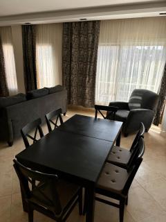 Spacious 3-Bd Hotel Apt in Sheikh Zayed - Sheikh Zayed - 6