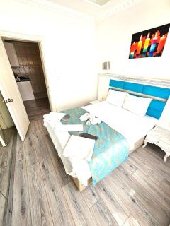 Studio and Suite Rooms By Ma la Ba di Suite - Istanbul - 7