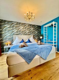 Luxury Rooftop Long-Term Apartment - 7