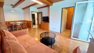 VERONIKA Haus KMB Seeappartement am Ossiacher See mit direktem Seezugang und Hallenbad - Tschöran - 6