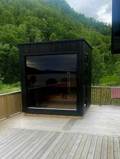 Senja Beach Lodge - - 7