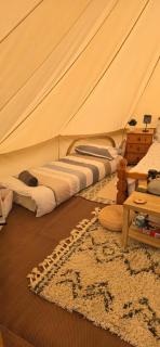 Sŵn Y Môr bell tent - - 5