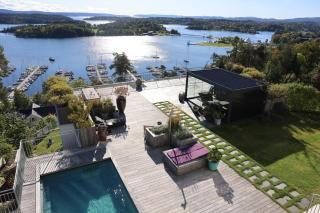 Big villa with panoramic views, terrace, pool, close to Oslo - Sandvika - 0