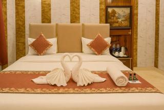 Goroomgo Hotel Ramayana ! Grand Palace Near Ramjanam bhumi - Shri Kale Ram Temple 800m - Onsite Parking & Free Wifi Facilities - Best Hotel In Ayodhya - Ayodhya - 2