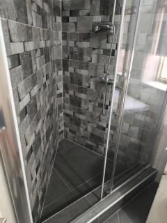 Violet Apartments - 5