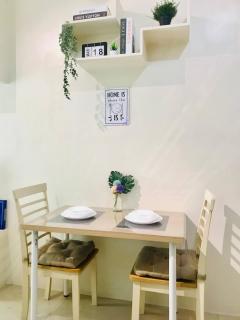 Icons Pad in Makati - Cozy and Comfy Condo with City Views - Manila - 6
