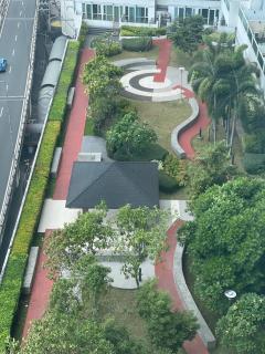Icons Pad in Makati - Cozy and Comfy Condo with City Views - Manila - 3