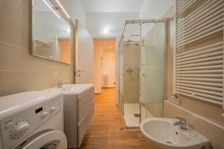 Lake-View Apartment, 1 Min Walk from the Lake - Dervio - 4
