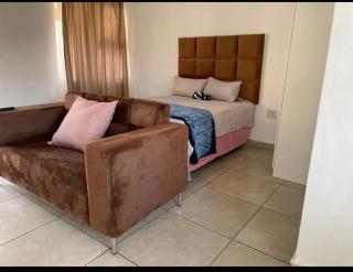 Charles Guest House - Pretoria - 2