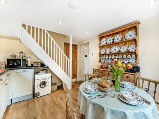 South Wing Cottage - Rumleigh - 9