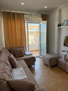 Serenity Skyline Apartment - Valona - 9