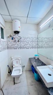 enjoybnb - Greater Noida - 8