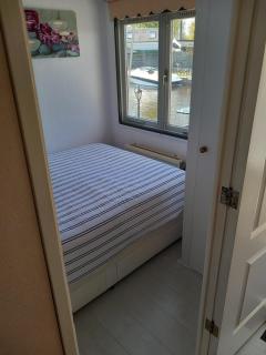 Chalet with waterfront sauna and boat - Loosdrecht - 9
