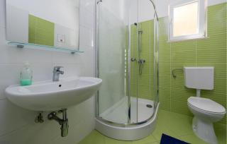 Awesome Apartment In Lukovo Sugarje - Pavičići - 2