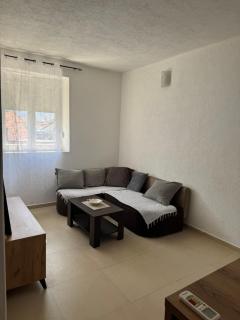 Apartman Prcanj - Kravlja - 3