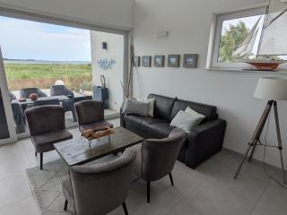 Robson Beach I Sauna, Jacuzzi - 2