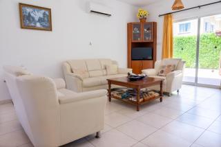 Villa Aspasia in Peyia, Private Pool & 3 Ensuite Bedrooms - Paphos - 2