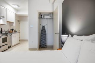 Hayes Valley Studio w Rooftop WD 1 min to BART SFO-111 - San Francisco - 3