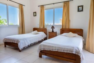 Villa Aspasia in Peyia, Private Pool & 3 Ensuite Bedrooms - Paphos - 3
