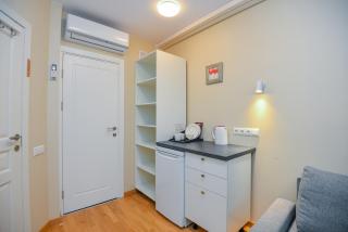60 Vėtrungių - 1