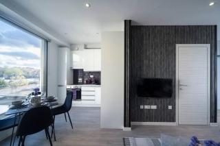 Palm Tree House - Orpington - 5