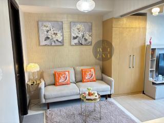 Luxurious & Elegant Unit in Parksuites BGC - Manila - 2