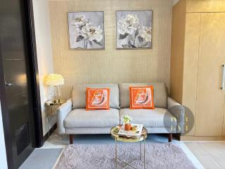 Luxurious & Elegant Unit in Parksuites BGC - 9