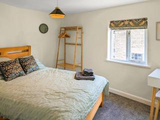 Curiosity Cottage - Eyam - 3
