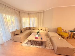 3BR Duplex with Rooftop Oasis in the Heart of Einbay - Ain Sokhna - 8