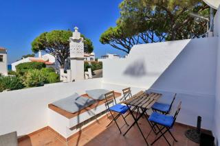 Casa Vale Do Lobo 32 Charming 2 Bedroom Townhouse A Few Minutes Walk To The Beach And Praca Vale Do Lobo - Vale do Lobo - 0