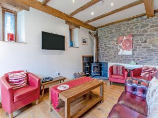 Wern Farm Barn - Cwmdu - 9